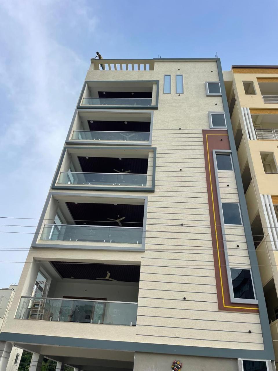 Nest Inn Homestay Tirupati Exteriör bild