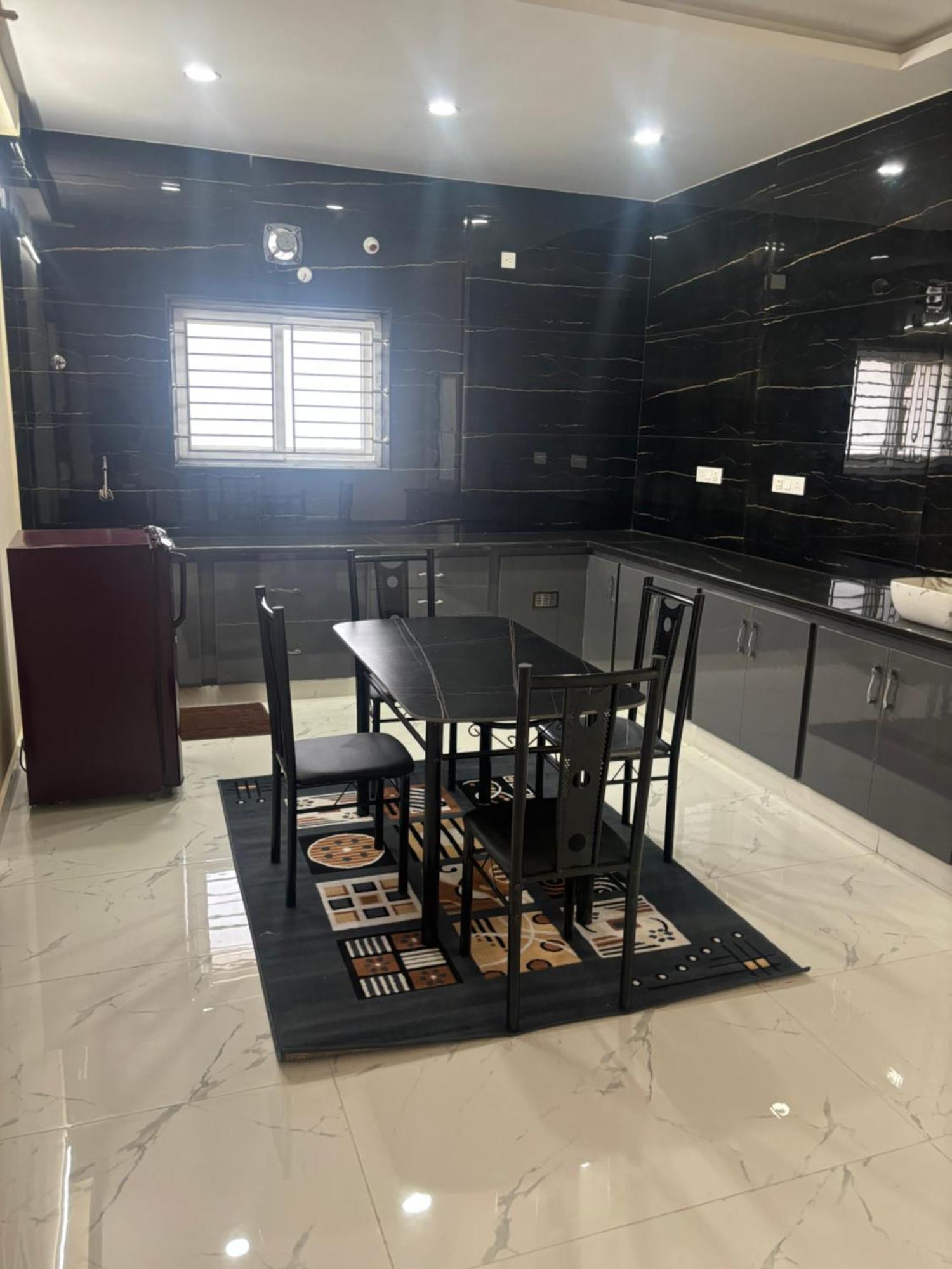 Nest Inn Homestay Tirupati Exteriör bild