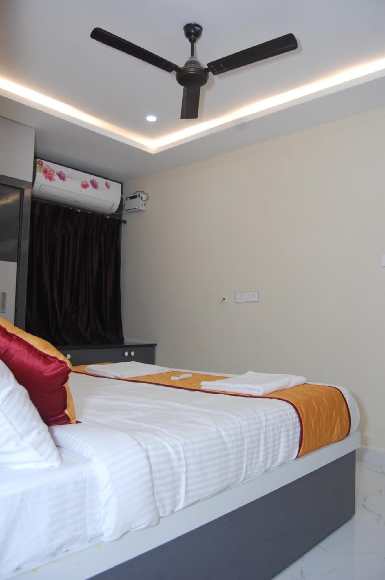 Nest Inn Homestay Tirupati Exteriör bild